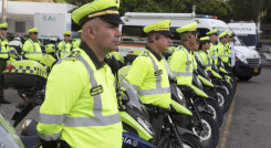Agentes de tránsito.