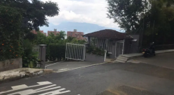 Joven murió en una piscina 