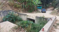 Líderes sociales perciben olores nauseabundos por obras inconclusas.