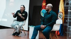 Hugo Rodríguez y Jhoel Bustos, gerente y subgerente de la RAP El Gran Santader, durante la rendición de cuentas de la vigencia 2025. / Foto cortesía