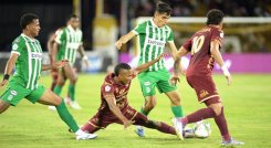 Atlético Nacional recibe al Deportes Tolima, en un duro partido.