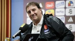 Néstor Lorenzo, lista Mundial.