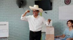 ROBERTO SÁNCHEZ / PERU / COLPRENSA 