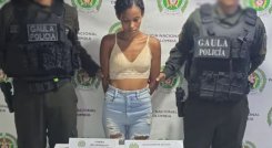 CAYÓ ALIAS LA FLACA