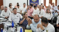Seis alcalde del departamento llevaron la representación de sus demás colegas ante el presidente electo Abelardo de la Espriella/Foto cortesía Juan Pablo Bayona