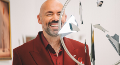 Santiago Cruz.