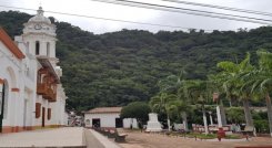 TOQUE DE QUEDA EN EL CARMEN 