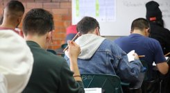Colombia empeora en lectura y mantiene bajo desempeño en matemáticas en las pruebas Pisa