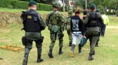 Son pocos los menores que rescatan de las filas de los grupos armados ilegales el Ejército y la Policía colombiana./Foto: Archivo