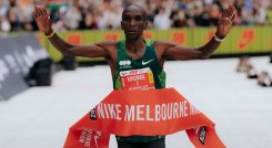 El bicampeón olimpico Eliud Kipchoge es un ejemplo de resiliencia para las nuevas generaciones.