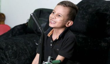 Lucas Francesco tiene 7 años.