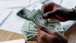 Precio del dólar.