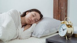 El peligro de trasnochar: descubren que una noche sin dormir altera equilibrio celular del cerebro