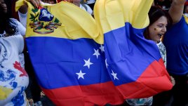 Gobierno y oposición de Venezuela pactan revisar leyes y gestionar el oro en Inglaterra