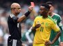 El centrocampista de los 'Bafana Bafana' Themba Zwane  que fue expulsado contra México, podría ser su debut y despedida si  Sudáfrica no avanza más allá de la fase de grupos.