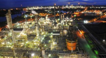 En el último mes, la refinería generó a través de sus contratos comerciales 2.187 puestos de trabajo. /Foto:Ecopetrol