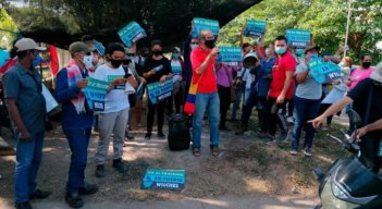 Activistas en contra del francking