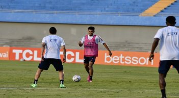 La Selección Colombia de Fútbol de Mayores enfrentará el próximo domingo a su similar de Perú./Foto: colprensa