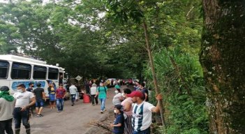 Los campesinos afirman estar abiertos al diálogo, para concretar exigencias y proceder al desbloqueo. / Cortesía