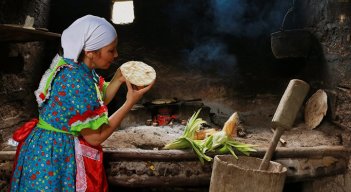La arepa ocañera es utilizada a diario en el desayuno, la cena e incluso con la sopa del almuerzo en algunos hogares./ FOTOS CORTESÍA