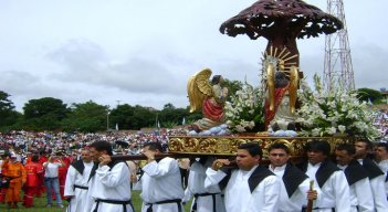 La devoción hacia la virgen de las gracias de la Torcoroma se constituye en la máxima expresión cultural de los habitantes de la región. /Foto: cortesía