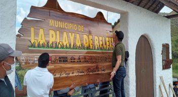 La administración municipal adelanta el embellecimiento del pueblo para recibir a propios y visitantes.