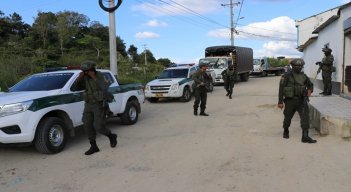 En aras de garantizar seguridad las autoridades de Ocaña se toman por sorpresa algunos sectores donde la comunidad hace denuncias. Foto: Cortesía / La Opinión 