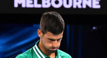 Novak Djokovic enfrenta problemas con Gobierno Australiano tras no vacunarse. 