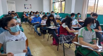 Hacinamiento se registra en las instituciones educativas de cara al año escolar. Voceros sindicalizados insisten en mejorar la infraestructura educativa.  / Foto: Cortesía / La Opinión 