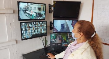 En la plaza de mercado de Ocaña se adoptan estrategias de seguridad con la instalación de dispositivos para brindar protección a propios y visitantes.