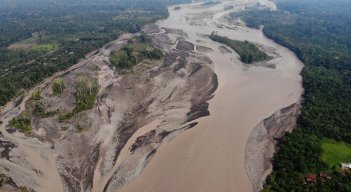 Fuga de petróleo vertió 6.300 barriles en Amazonia ecuatoriana./Foto: AFP