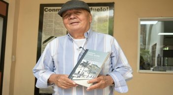 "El pueblo de los molinos de viento y otros relatos” es el libro en el que Gustavo Gómez Ardila./Foto: La Opinión