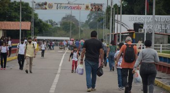 ¿Qué debo saber para cruzar la frontera?