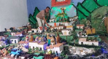 Una campaña para evitar el uso del musgo en las decoraciones navideñas adelantan las autoridades ambientales en Ocaña. / Foto: Cortesía / La Opinión