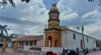 A raíz de los riesgos, la secretaría de Cultura del departamento recomienda desalojo del Complejo Histórico de San Francisco. La alcaldía de Ocaña prefiere reforzar la estructura.