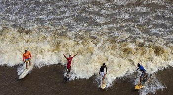 Amazonía Surf