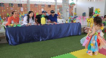Niños dan una lección a los grandes reciclando material en las escuelas./Foto: Cortesía.