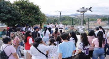 Los familiares de las víctimas de desapariciones forzadas buscan la verdad. /Foto La Opinión.