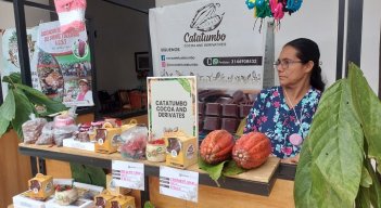 Las mujeres emprendedoras mostraron sus productos a base de cacao./ Cortesía.
