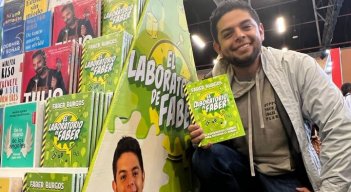 Faber considera que falta más apoyo por parte del Estado para la ciencia y los científicos colombianos, pues hay muchas “ideas engavetadas” que podrían cambiar el mundo.  / Foto: Cortesía