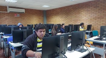 La universidad Francisco de Paula Santander, seccional Ocaña implementa programas sociales para garantizar la permanencia./ Cortesía.