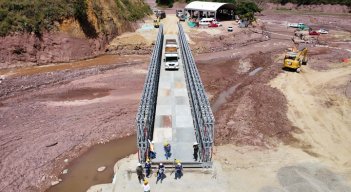Vuelven los cierres en la carretera Ocaña-Cúcuta para arreglar los accesos a los puentes metálicos.
