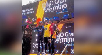 El pedalista Egan Bernal quedó tercero en la clasificación general de la carrera. / Foto: Cortesía