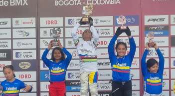 La bicicrosista cucuteña Camila de La Hoz nuevamente se destacó en las competencias de BMX.