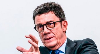 Billy Escobar, superintendente de sociedades