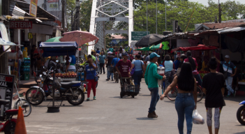 El comercio en Puerto Santander cada vez está más a la baja. La esperanza es la apertura plena del Puente Unión. 