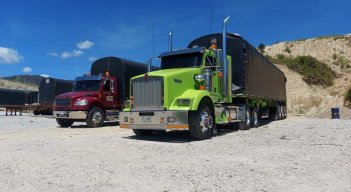 Los transportadores también señalaron que los costos operacionales, repuestos, lubricantes, llantas y otros elementos esenciales para el transporte de carga son insostenibles./ Foto: Cortesía / La Opinión