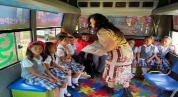 En Ocaña las bibliotecas llegan hasta lugares apartados para promover el hábito de la lectura.