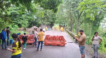 Por riesgo de colapso del puente en el sector La Sanjuana se cerró la vía a Ocaña.