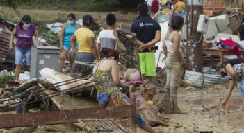 Más de 100 familias perdieron todo en Valles del Rodeo hace cuatro años.